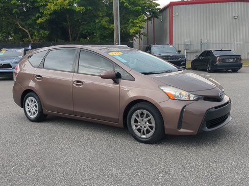 Used 2015 Toyota Prius V Two image 11