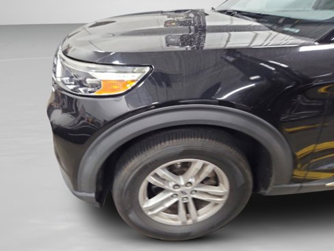 Used 2020 Ford Explorer XLT image 20