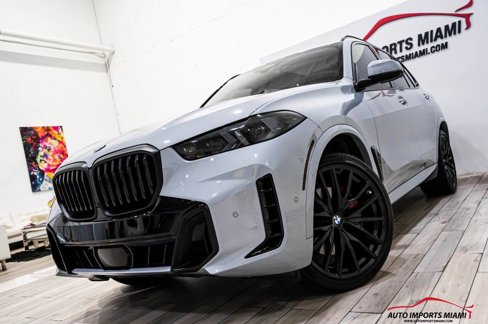 Used 2024 BMW X5 sDrive40i w/ M Sport Package image 3