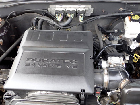 Used 2010 Ford Escape XLT image 8