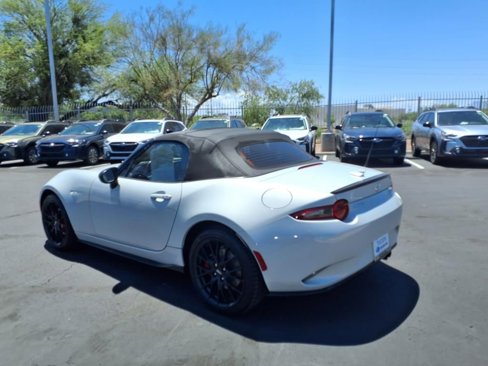 Used 2016 MAZDA MX-5 Miata Club w/ Brembo/BBS Package image 11