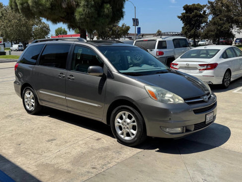 Used 2004 Toyota Sienna XLE image 5