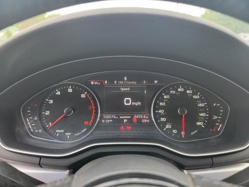 Used 2017 Audi A4 2.0T Premium image 18