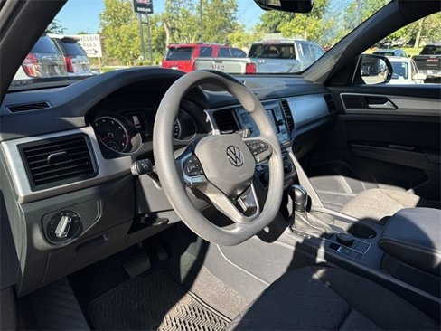Used 2020 Volkswagen Atlas Cross Sport S image 13