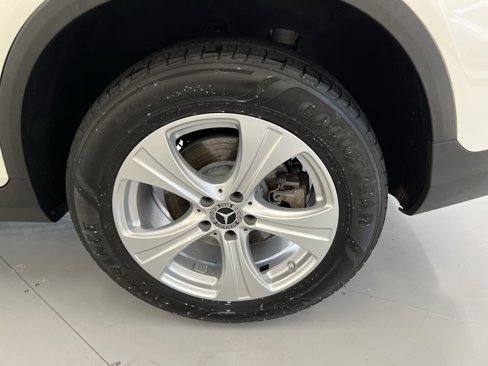 Used 2017 Mercedes-Benz GLC 300 4MATIC w/ Premium 1 Package image 52