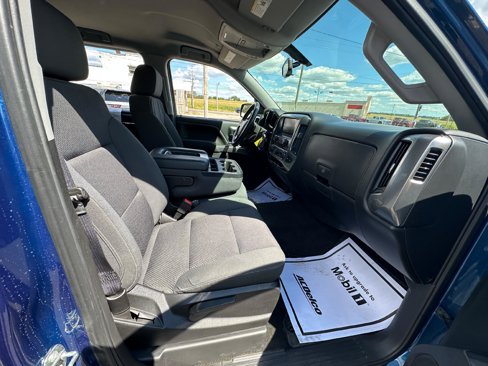 Used 2018 Chevrolet Silverado 1500 LT w/ All Star Edition image 29
