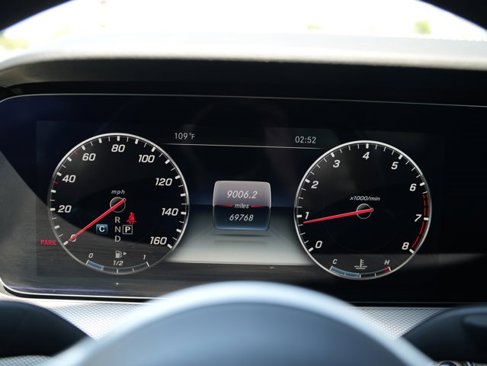 Certified 2019 Mercedes-Benz E 300 4MATIC image 28