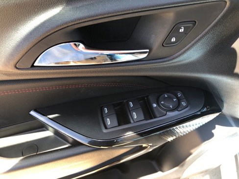 New 2025 Chevrolet Trax RS w/ Driver Confidence Package image 11