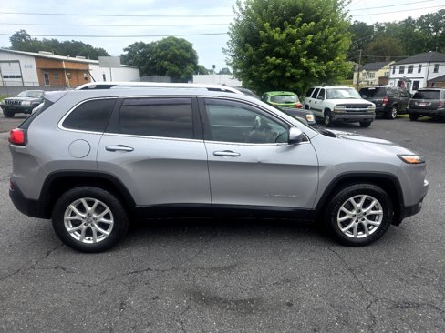 Used 2015 Jeep Cherokee Latitude image 25