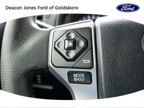 Used 2018 Toyota 4Runner 4WD image 20