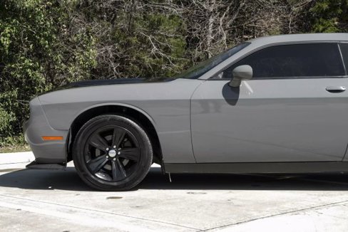 Used 2019 Dodge Challenger SXT image 12