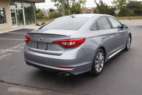 Used 2017 Hyundai Sonata Limited w/ Tech Package 03 image 3