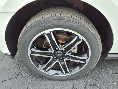 Used 2021 Ford Expedition Max Limited image 22