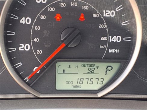 Used 2013 Toyota RAV4 XLE image 6