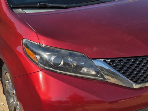 Used 2016 Toyota Sienna SE image 28