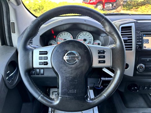 Used 2015 Nissan Xterra PRO-4X w/ Pro-4x Leather Package image 22