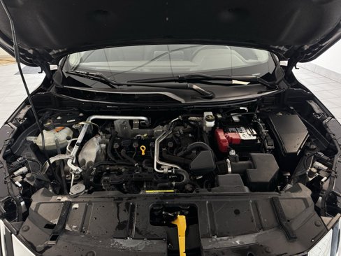 Used 2021 Nissan Rogue SV image 30