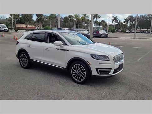 Used 2019 Lincoln Nautilus Reserve image 39