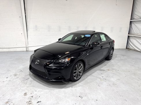 Used 2016 Lexus IS 200t image 15