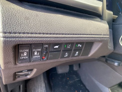 Used 2019 Honda Odyssey Touring image 20