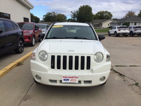 Used 2010 Jeep Compass Sport image 2