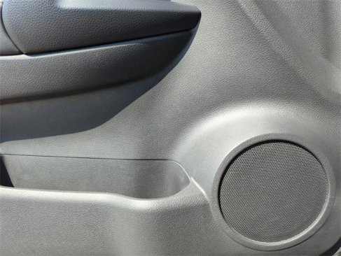 Certified 2020 Nissan Rogue Sport S image 27