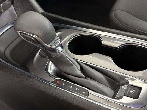 Used 2023 Chevrolet Malibu LT image 31