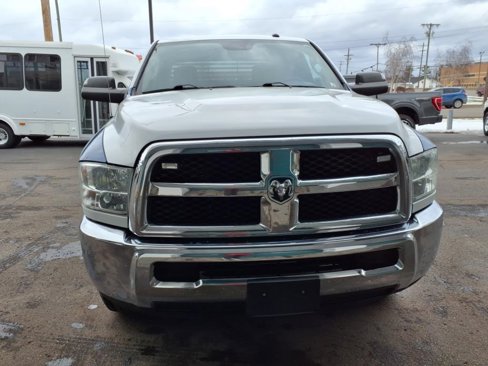 Used 2018 RAM 2500 Tradesman w/ Chrome Appearance Group image 8