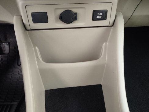 Used 2012 Toyota Prius V Two image 17