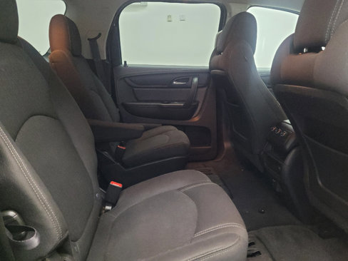 Used 2016 GMC Acadia SLE image 19