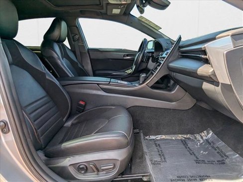 Used 2020 Toyota Avalon Touring image 21