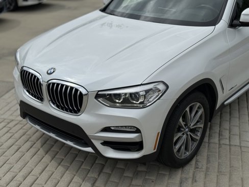 Used 2018 BMW X3 xDrive30i image 11