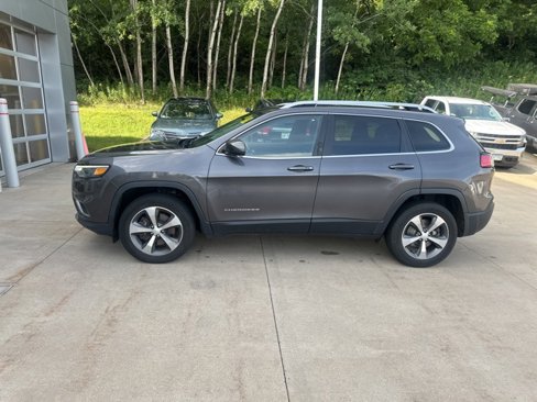 Used 2020 Jeep Cherokee Limited image 6