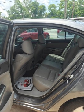 Used 2010 Honda Accord EX-L image 16