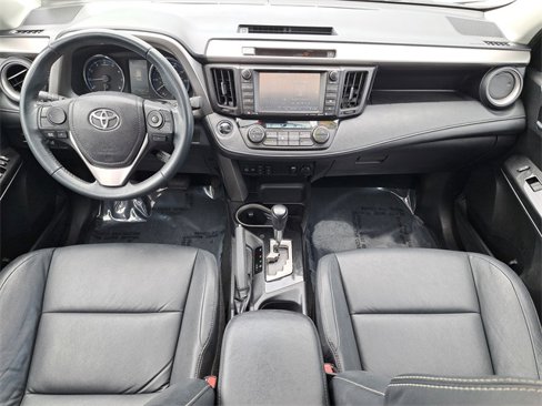 Used 2016 Toyota RAV4 Limited image 24