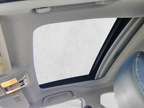 Used 2016 Lexus GX 460 image 17