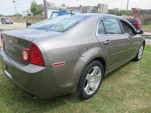 Used 2010 Chevrolet Malibu LT w/ HFV6 Engine Package image 7