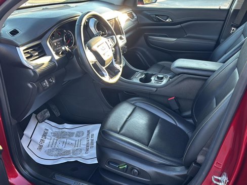 Used 2023 GMC Acadia SLT image 15