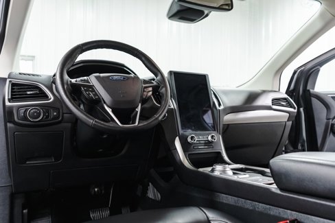 Used 2024 Ford Edge SEL image 27