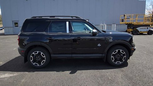 New 2024 Ford Bronco Sport Outer Banks image 9