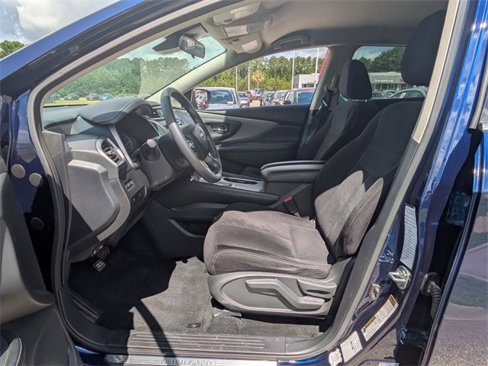 Used 2023 Nissan Murano S image 14