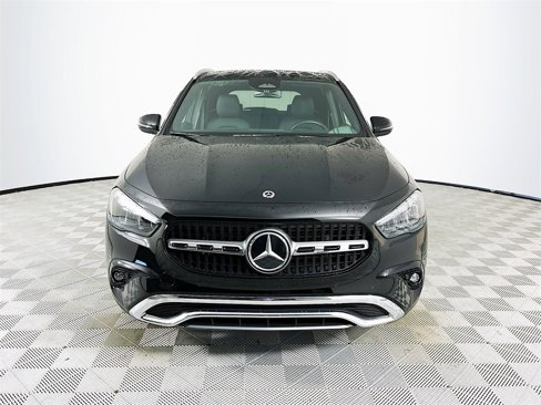 Certified 2025 Mercedes-Benz GLA 250 image 2