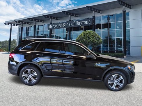 Used 2017 Mercedes-Benz GLC 300 image 3
