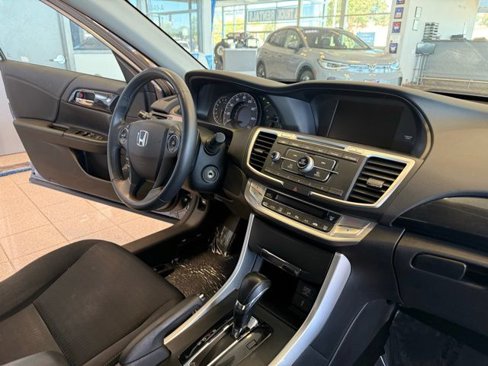 Used 2014 Honda Accord Sport image 27