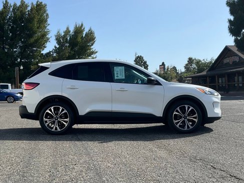 Certified 2022 Ford Escape SE w/ SE Sport Appearance Package image 7
