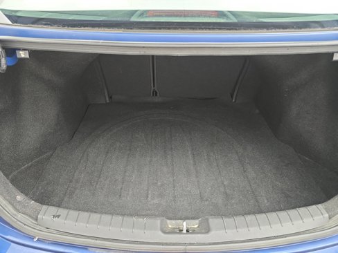 Used 2018 Hyundai Elantra SE w/ SE Connectivity Package 04 image 12