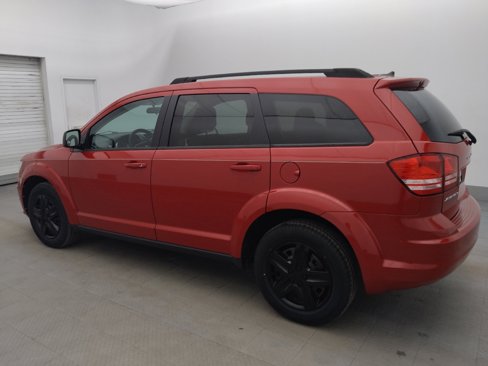 Used 2017 Dodge Journey SE image 3