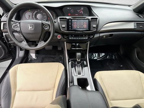 Used 2017 Honda Accord EX-L image 25