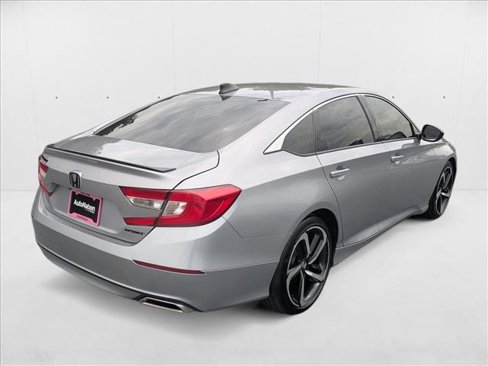 Used 2021 Honda Accord Sport image 5