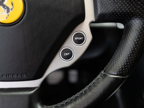 Used 2005 Ferrari 612 Scaglietti image 19
